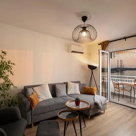 Top Floor Sunset Apartment Pula Exterior photo