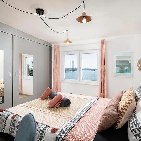 Top Floor Sunset Apartment Pula Exterior photo